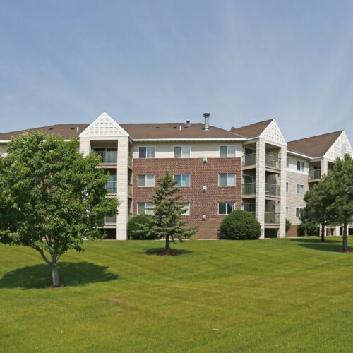 Quarry Ridge: 1- 2- and 3- Bedroom Apartments in Rochester, MN